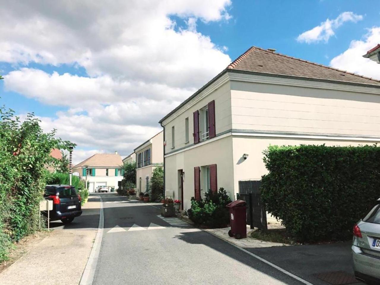 Apartmán Cozy Bussy-Saint-Georges Exteriér fotografie